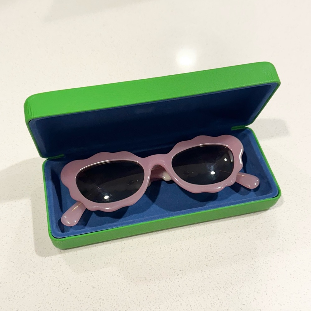 Fashion Brand Company Pink Teeth Sunglasses - Picture 4 of 10